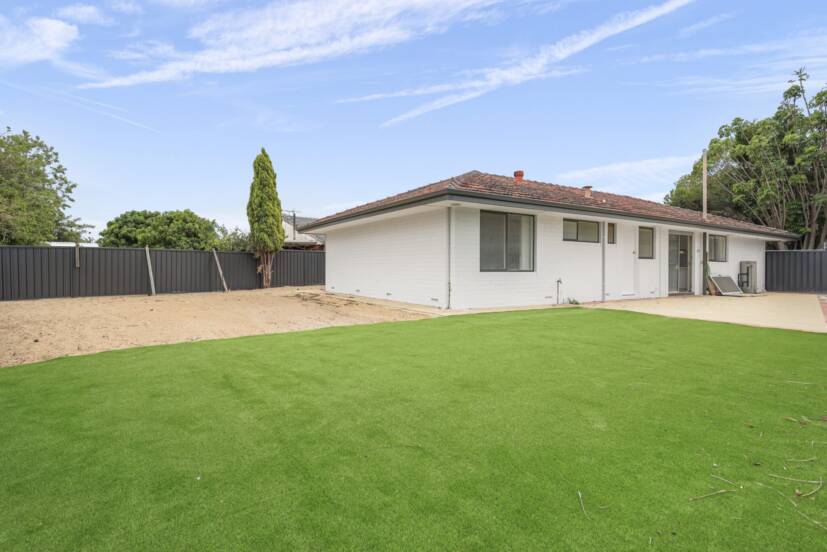 23 Kennett Street, MADDINGTON, WA 6109 AUS