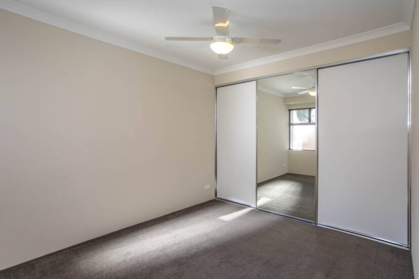 2/338 Belgravia Street, CLOVERDALE, WA 6105 AUS