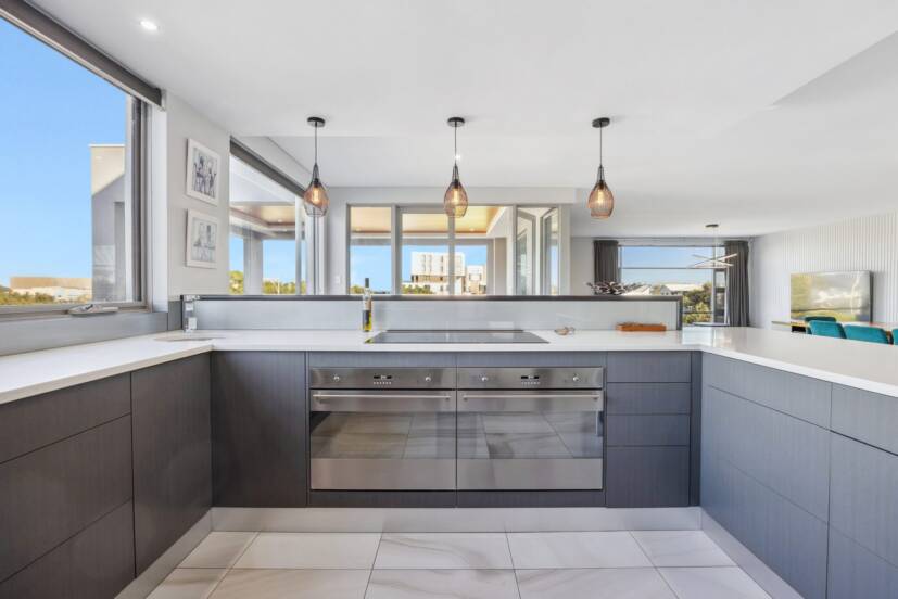 12 Lucretia Circle, NORTH COOGEE, WA 6163 AUS