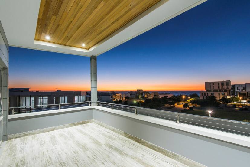 12 Lucretia Circle, NORTH COOGEE, WA 6163 AUS
