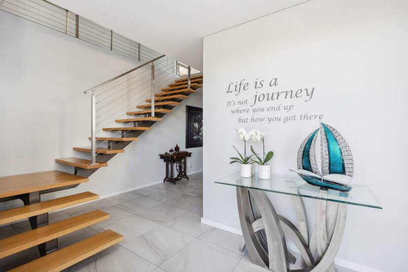 12 Lucretia Circle, NORTH COOGEE, WA 6163 AUS
