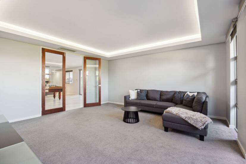 12 Lucretia Circle, NORTH COOGEE, WA 6163 AUS