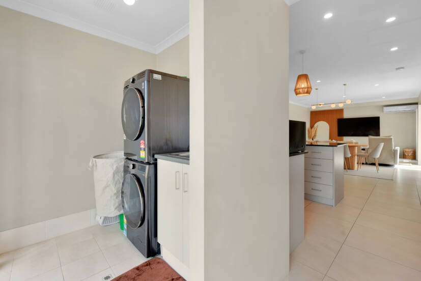 5 Gahnia Street, PIARA WATERS, WA 6112 AUS