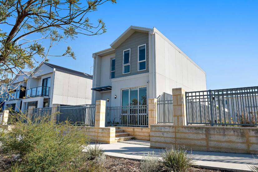 4 Yering Lane, HARRISDALE, WA 6112 AUS