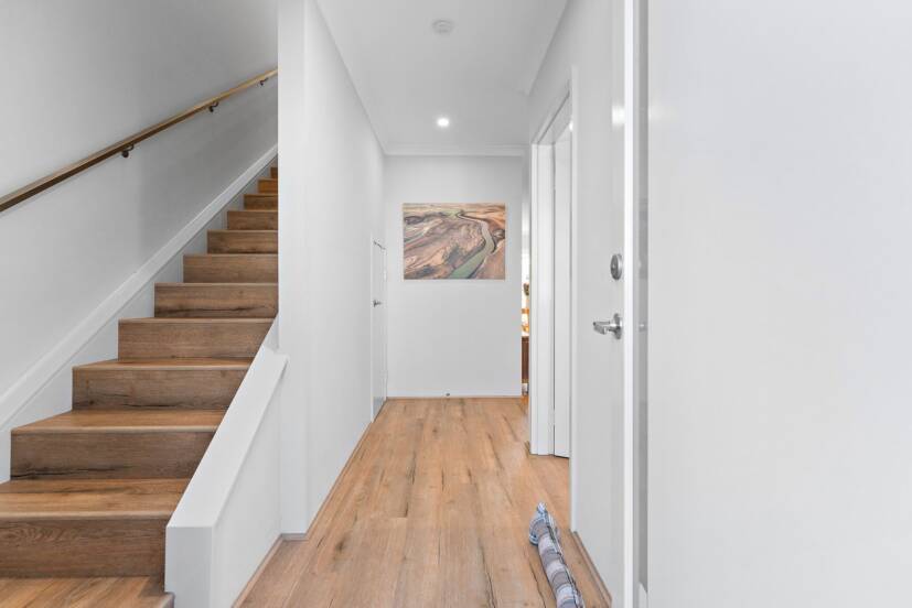4 Yering Lane, HARRISDALE, WA 6112 AUS