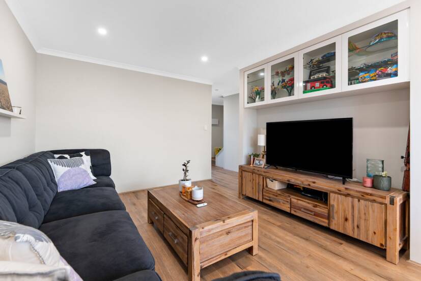 4 Yering Lane, HARRISDALE, WA 6112 AUS