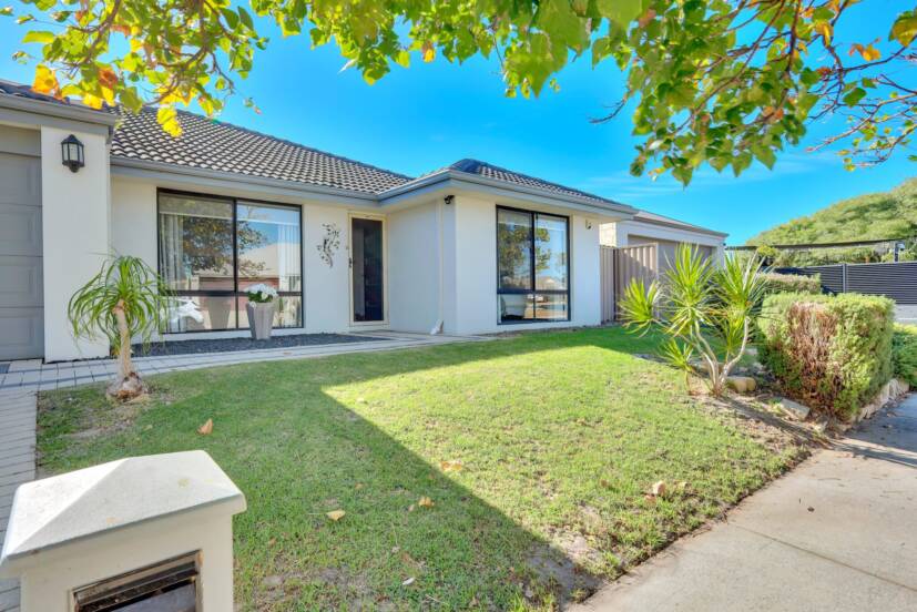8 Arion Avenue, HARRISDALE, WA 6112 AUS