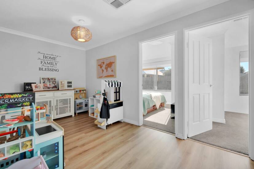 8 Arion Avenue, HARRISDALE, WA 6112 AUS