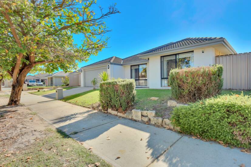 8 Arion Avenue, HARRISDALE, WA 6112 AUS