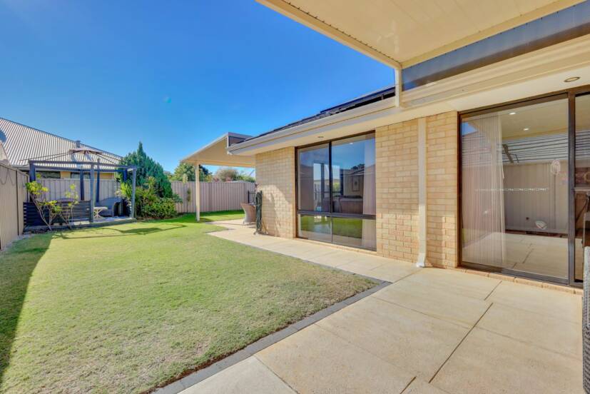 8 Arion Avenue, HARRISDALE, WA 6112 AUS