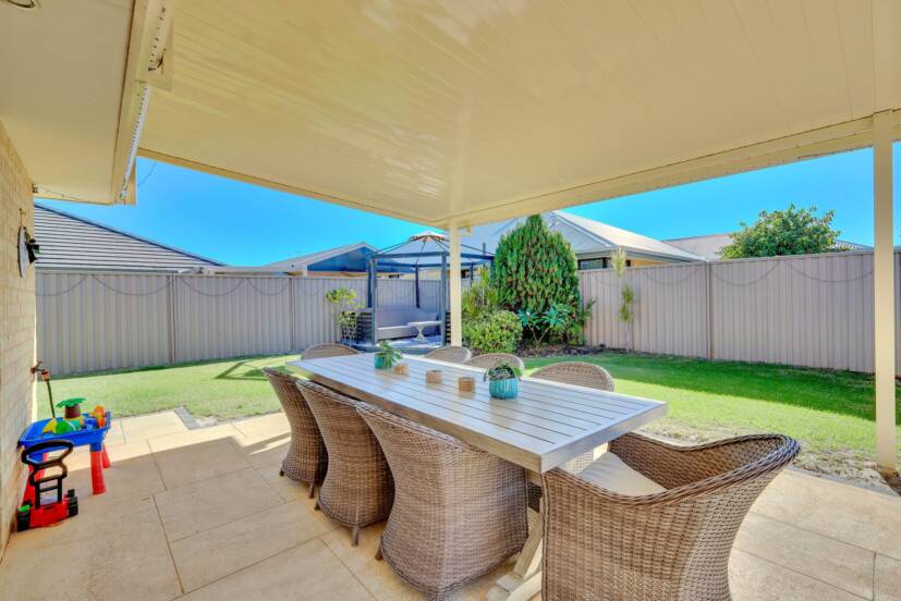 8 Arion Avenue, HARRISDALE, WA 6112 AUS