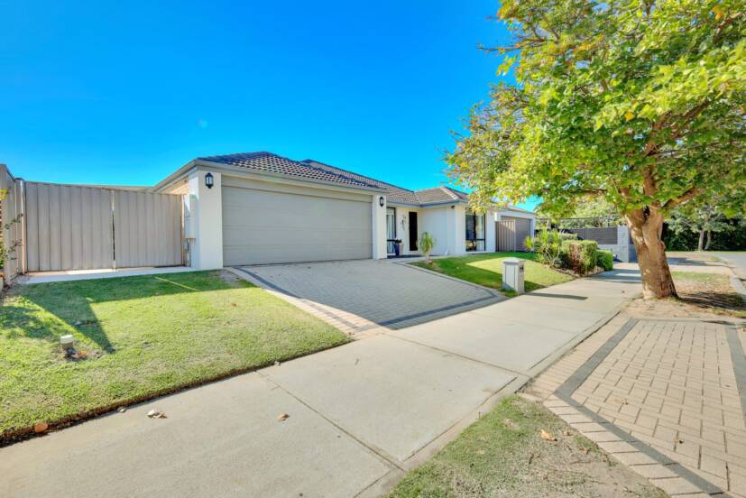 8 Arion Avenue, HARRISDALE, WA 6112 AUS