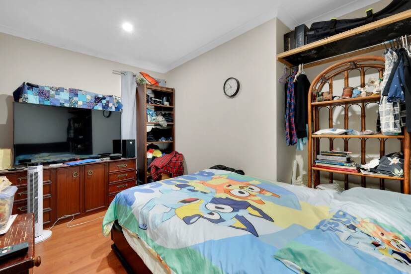 12 Delbridge Drive, KENWICK, WA 6107 AUS