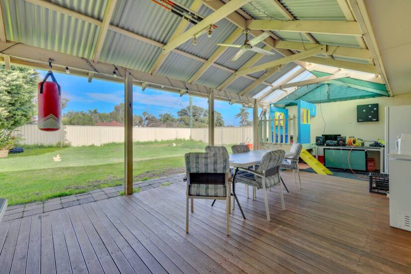 12 Delbridge Drive, KENWICK, WA 6107 AUS