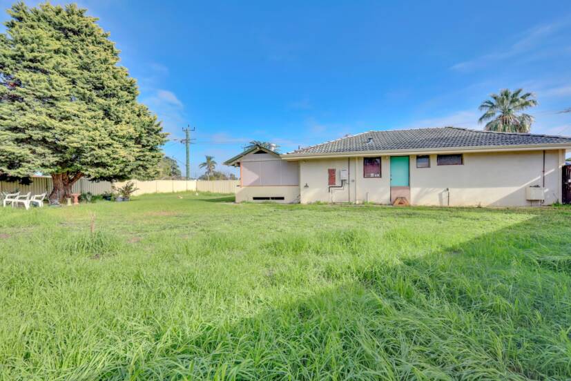 12 Delbridge Drive, KENWICK, WA 6107 AUS