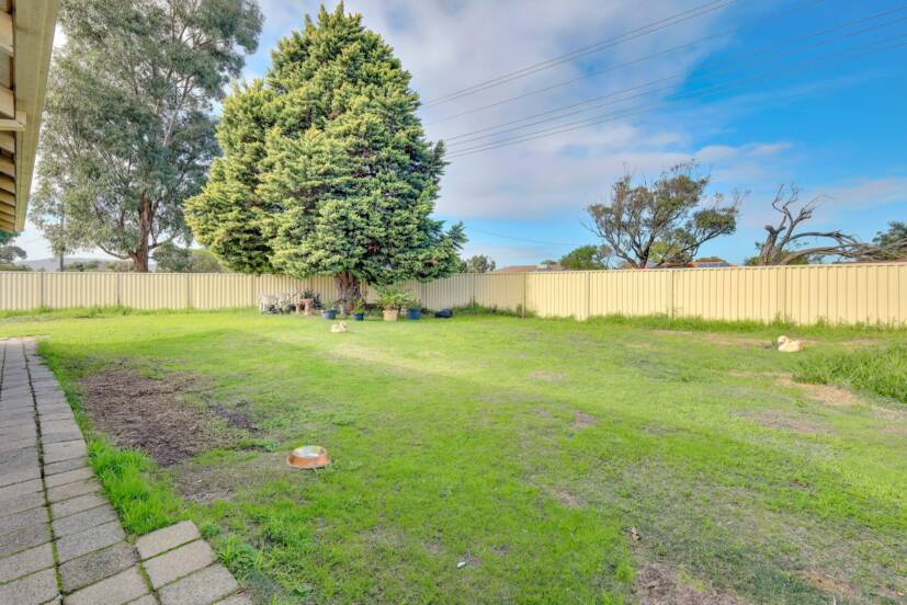 12 Delbridge Drive, KENWICK, WA 6107 AUS