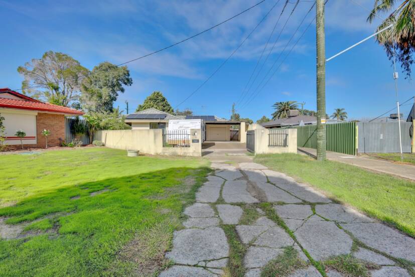 12 Delbridge Drive, KENWICK, WA 6107 AUS
