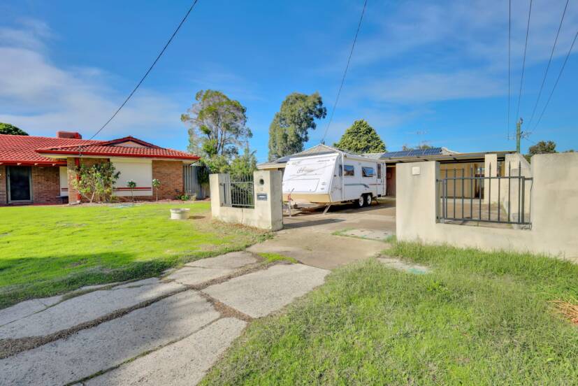12 Delbridge Drive, KENWICK, WA 6107 AUS