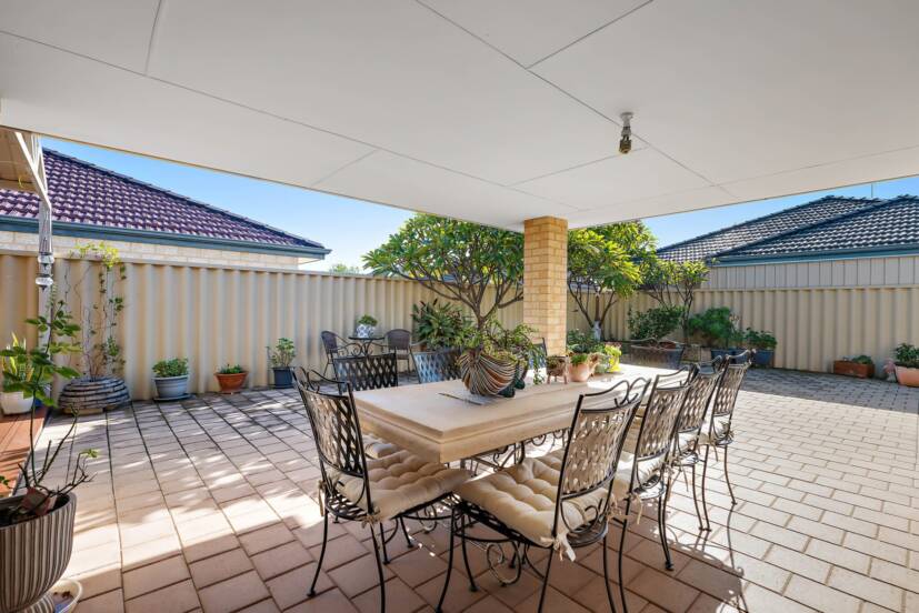 26 Pardalote Road, HARRISDALE, WA 6112 AUS