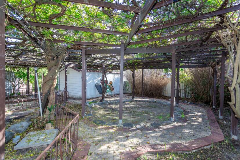 127 Fremantle Road, GOSNELLS, WA 6110 AUS