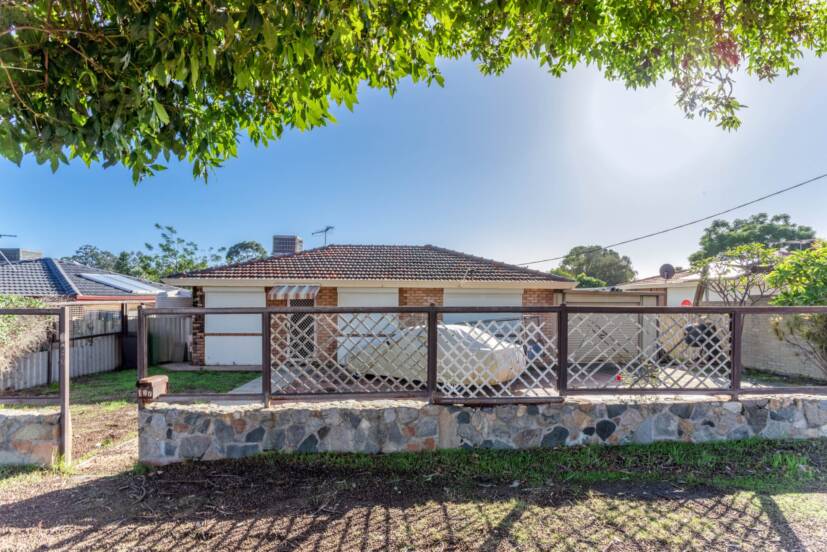 127 Fremantle Road, GOSNELLS, WA 6110 AUS