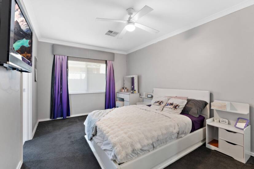 30 Barraberry Way, BYFORD, WA 6122 AUS
