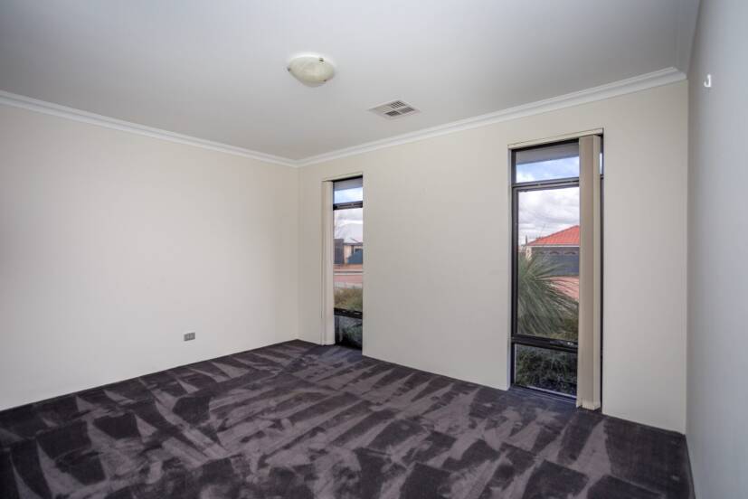 16 Halfpenny Way, BYFORD, WA 6122 AUS