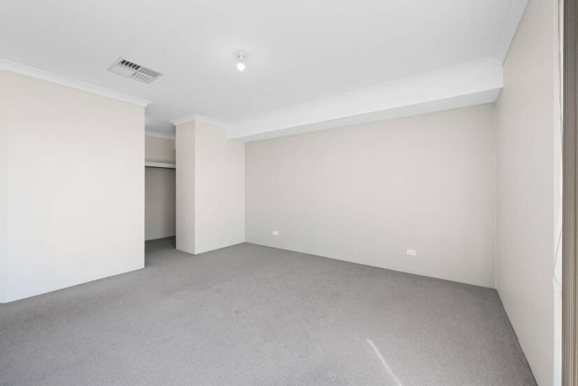 5 Lakewood Grove, BERTRAM, WA 6167 AUS