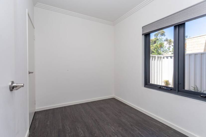 4/13 Lena Street, BECKENHAM, WA 6107 AUS
