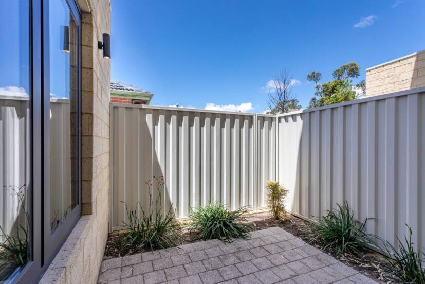 4/13 Lena Street, BECKENHAM, WA 6107 AUS
