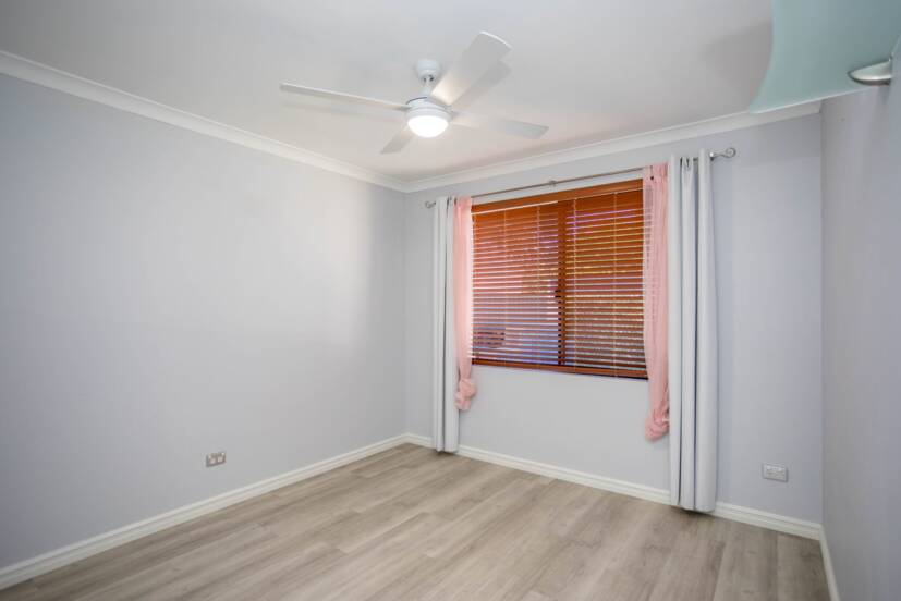 6 Baillon Pass, HARRISDALE, WA 6112 AUS