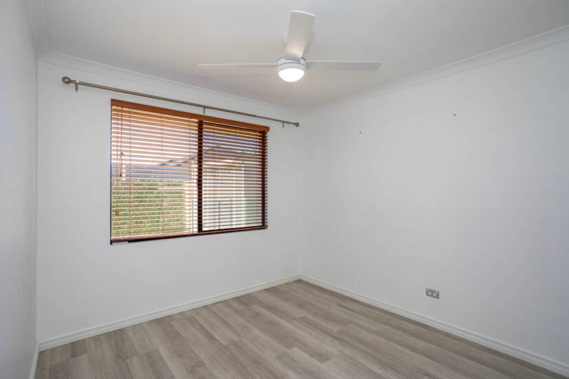 6 Baillon Pass, HARRISDALE, WA 6112 AUS