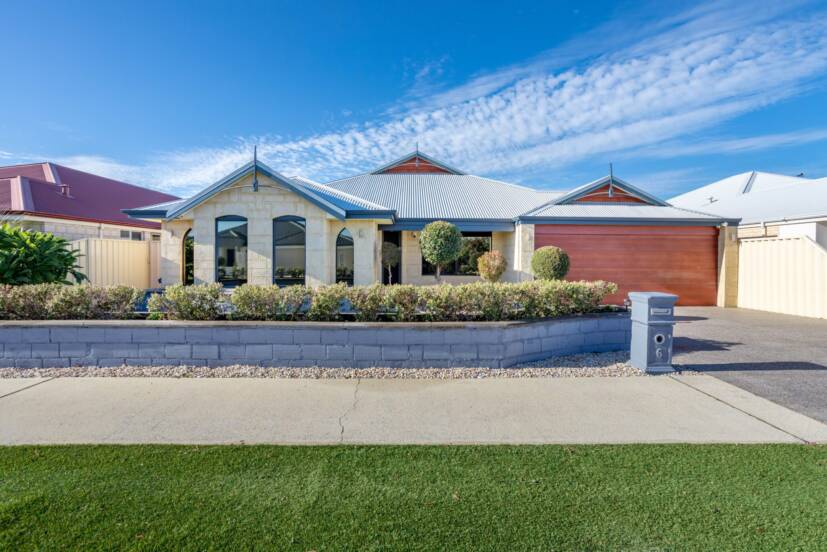 6 Baillon Pass, HARRISDALE, WA 6112 AUS