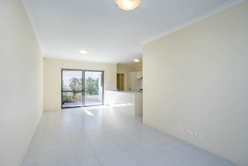 5/18 Gowrie Approach, CANNING VALE, WA 6155 AUS