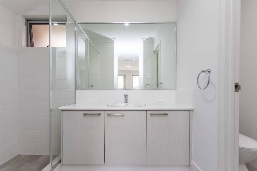 117 Broadway Boulevard, PIARA WATERS, WA 6112 AUS