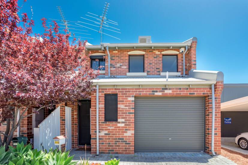 113 Ingleton Lane, MOUNT LAWLEY, WA 6050 AUS