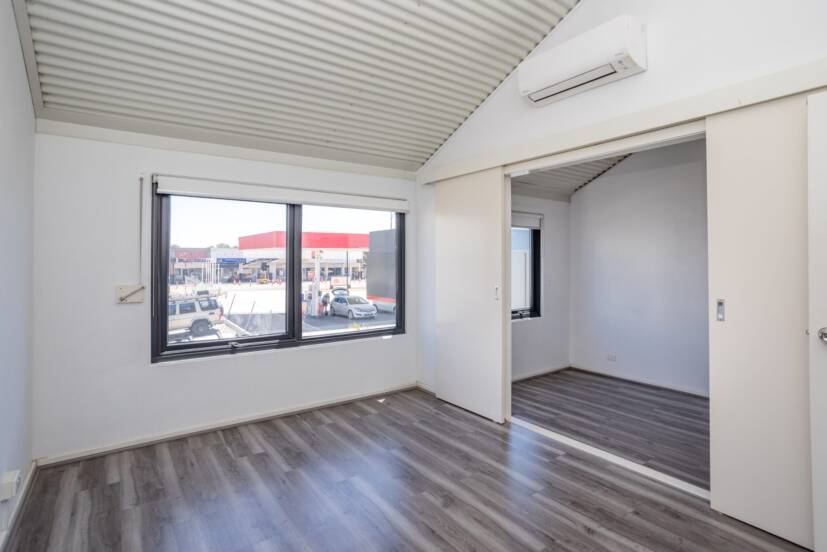 113 Ingleton Lane, MOUNT LAWLEY, WA 6050 AUS