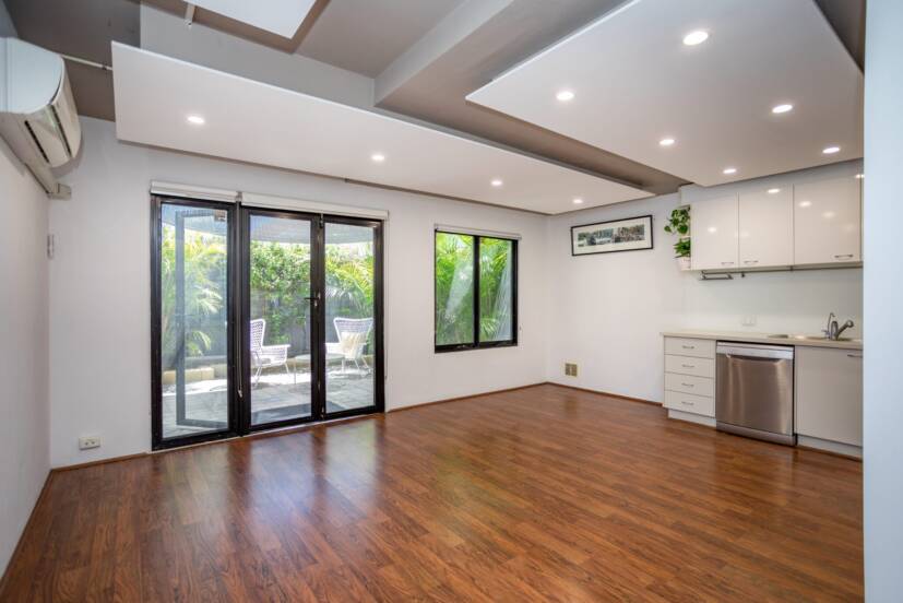 113 Ingleton Lane, MOUNT LAWLEY, WA 6050 AUS