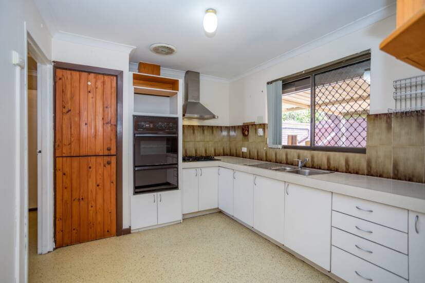 3/9 Durling Place, KELMSCOTT, WA 6111 AUS