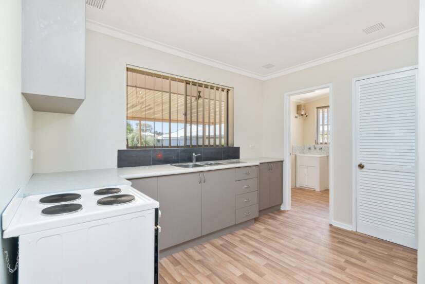 88 Barker Drive, DUNCRAIG, WA 6023 AUS