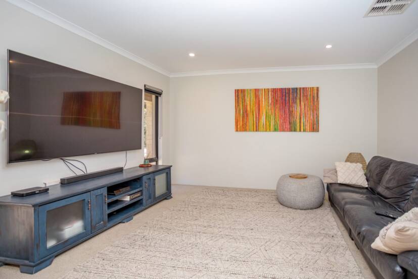 28 Bearfoot Road, BALDIVIS, WA 6171 AUS