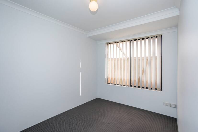 2 Pearce Court, HUNTINGDALE, WA 6110 AUS