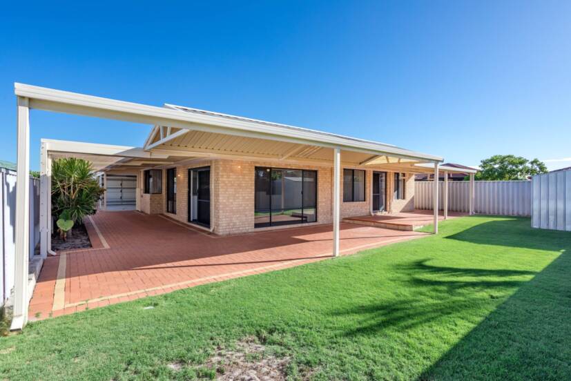 2 Pearce Court, HUNTINGDALE, WA 6110 AUS