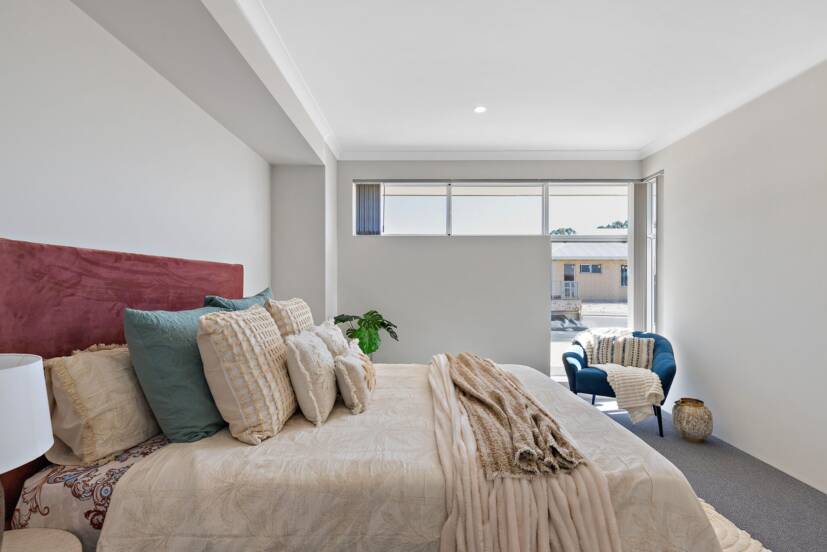 14 Tulipwood Loop, PIARA WATERS, WA 6112 AUS
