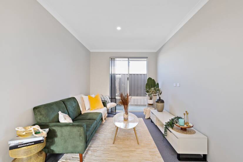 14 Tulipwood Loop, PIARA WATERS, WA 6112 AUS