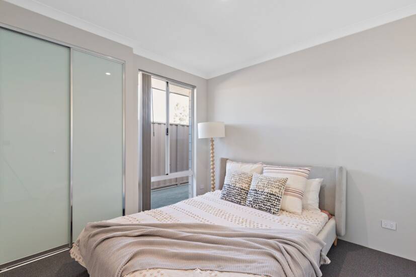 14 Tulipwood Loop, PIARA WATERS, WA 6112 AUS