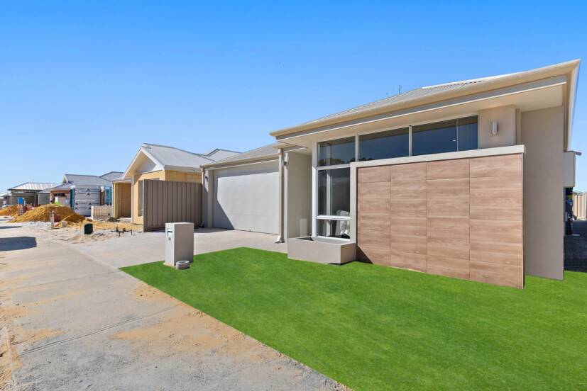 14 Tulipwood Loop, PIARA WATERS, WA 6112 AUS