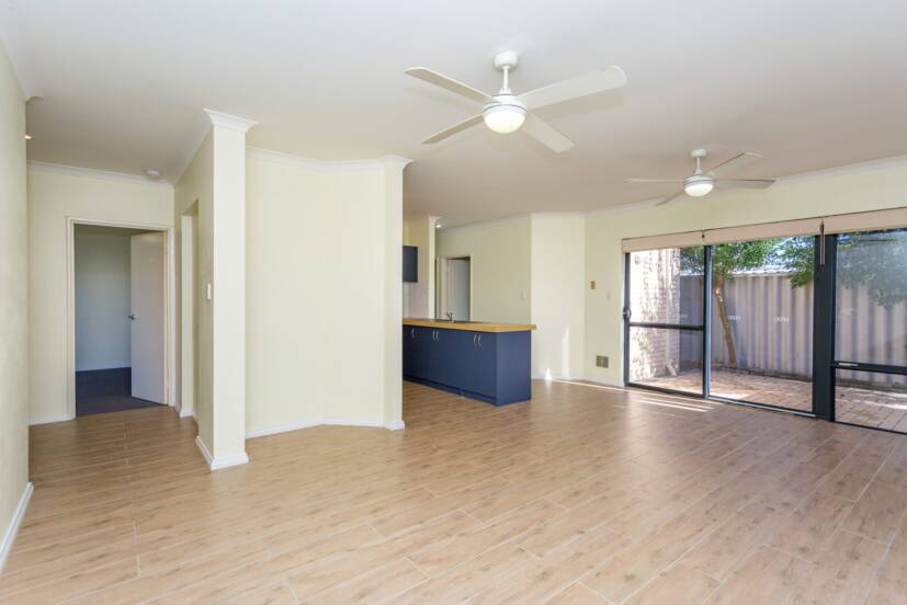 9e Doust Street, CANNINGTON, WA 6107 AUS