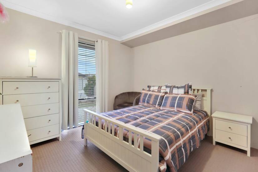 4 Terracina Parkway, PIARA WATERS, WA 6112 AUS