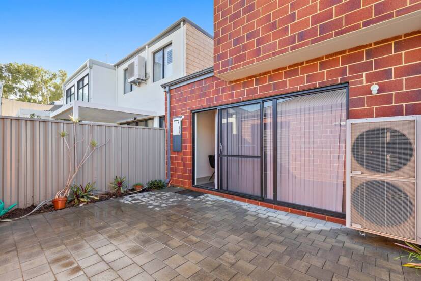 20 Anzac Crescent, BYFORD, WA 6122 AUS